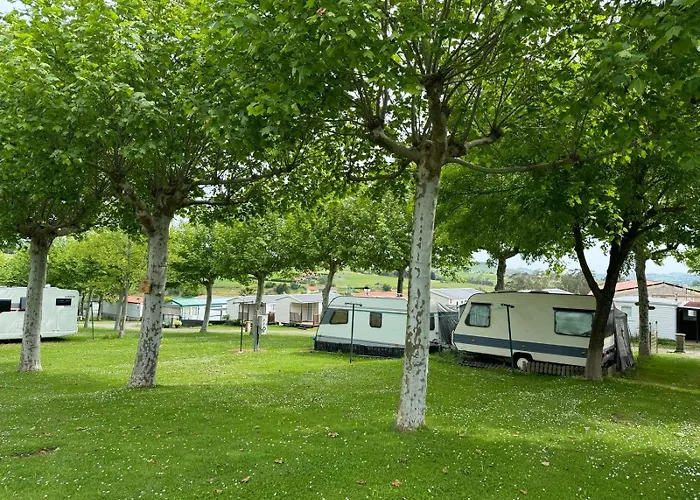 营地 Altamira Park