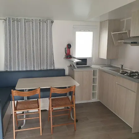 Kamp alanı Altamira Park Queveda